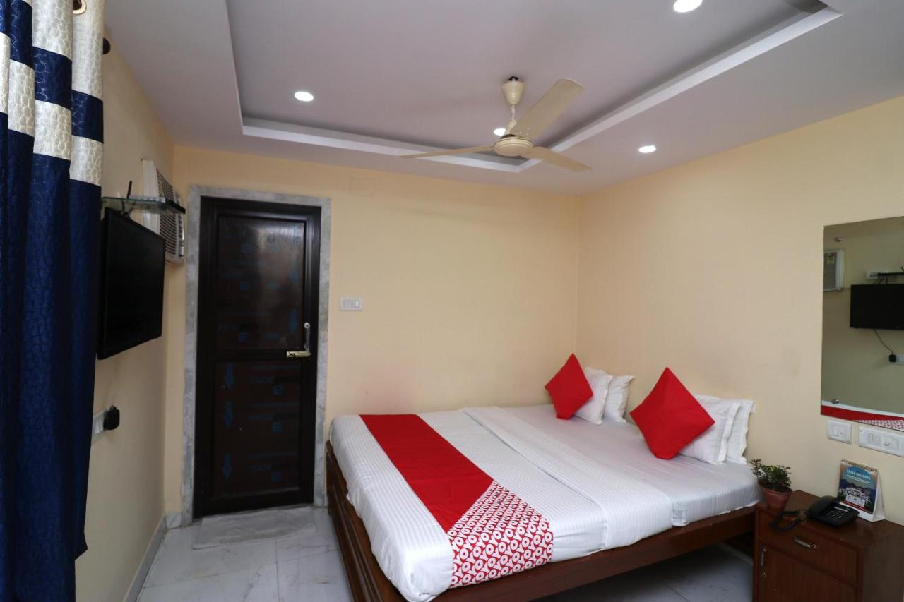 Oyo Flagship 16209 Hotel Ambar Palace Calcutta Calcutta Bara Bazar Exteriör bild